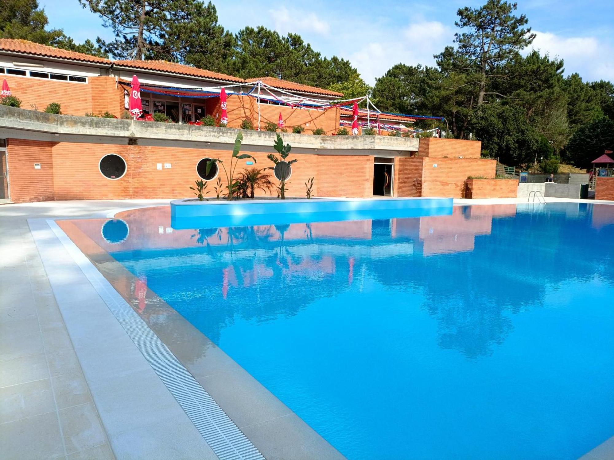 Parque De Campismo Orbitur Foz De Arelho. Otel Foz do Arelho Dış mekan fotoğraf
