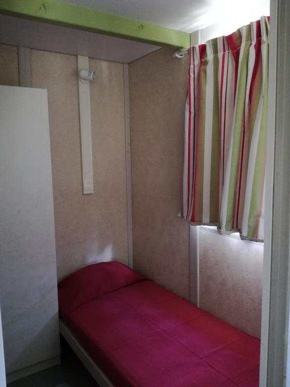 Parque De Campismo Orbitur Foz De Arelho. Otel Foz do Arelho Dış mekan fotoğraf